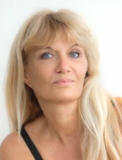 Simona